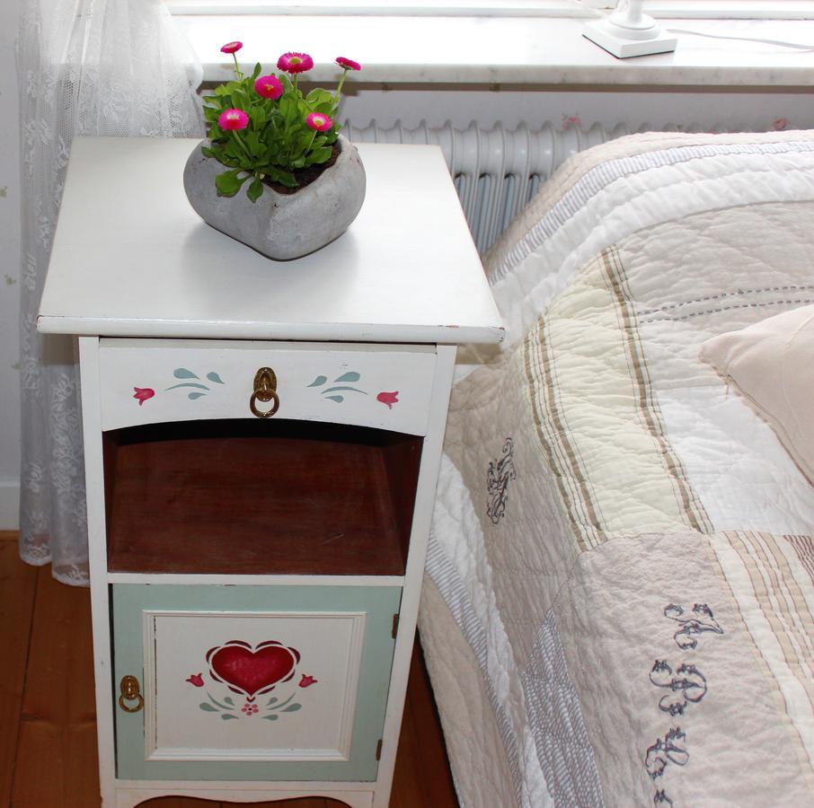 Hermanslycke Bed & Breakfast Tvaaker Bagian luar foto